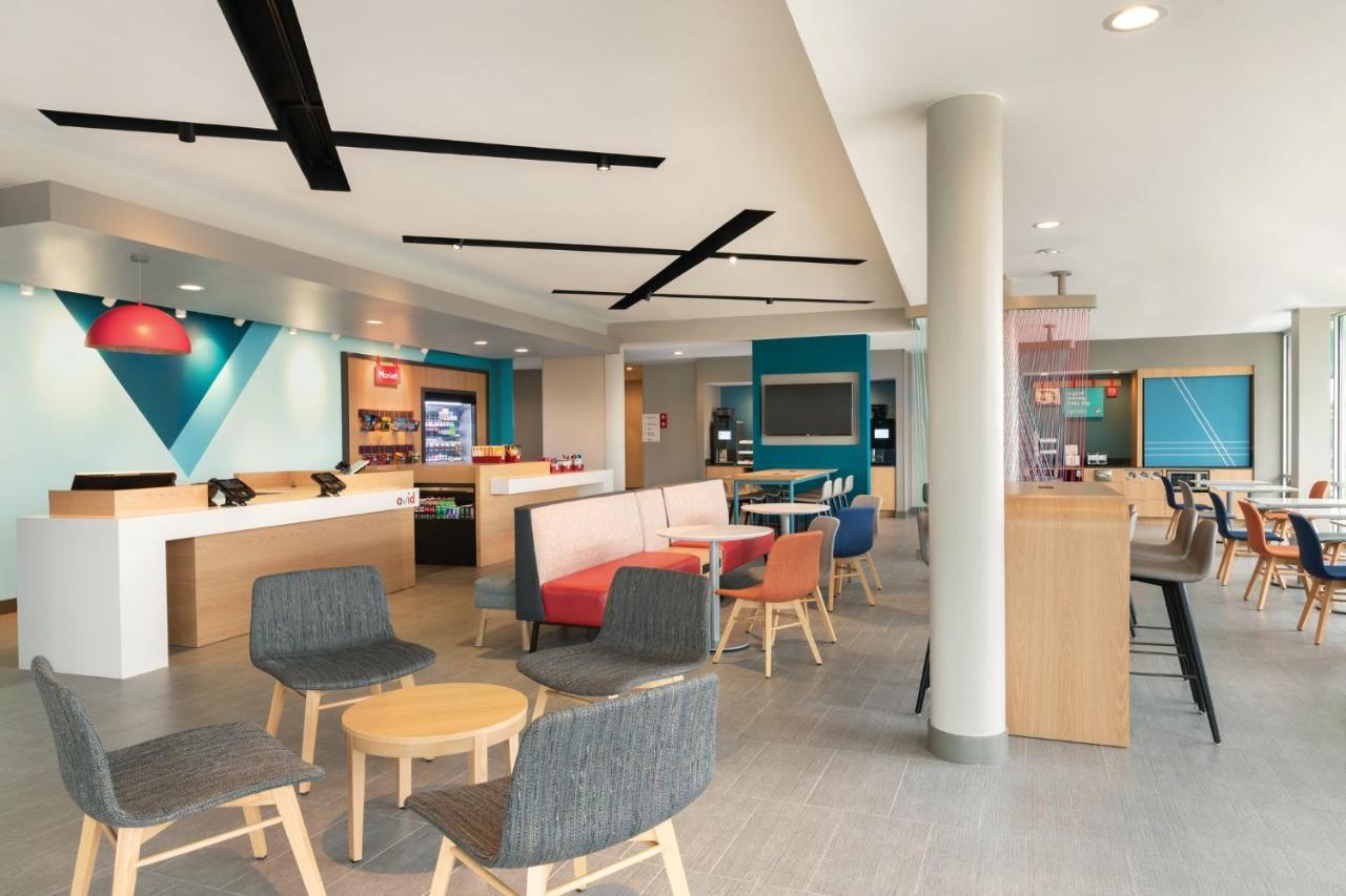 Avid Hotels Elkhart North By Ihg Εξωτερικό φωτογραφία